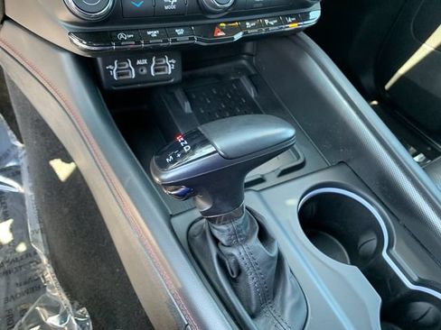 Used 2025 Dodge Durango GT AWD/4WD image 25