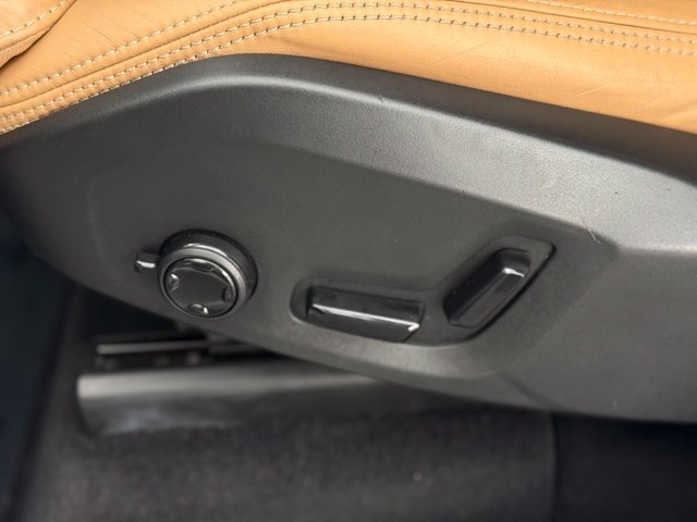 Used 2017 Volvo XC90 T6 Inscription w/ Vision Package AWD/4WD image 14