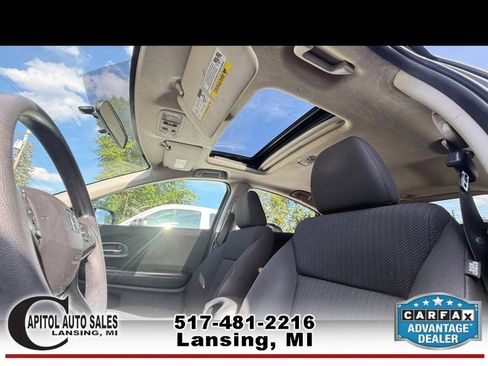 Used 2018 Honda HR-V EX image 27