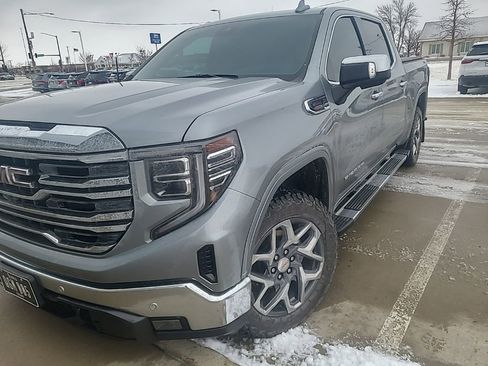 Used 2024 GMC Sierra 1500 SLT w/ SLT Premium Plus Package image 2