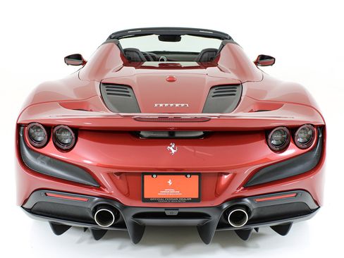 Certified 2023 Ferrari F8 Tributo RWD image 29