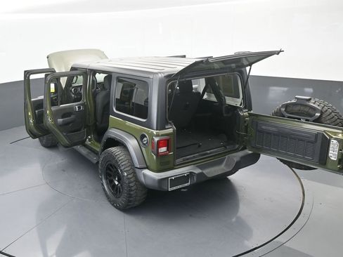 Used 2021 Jeep Wrangler Unlimited Sport image 64