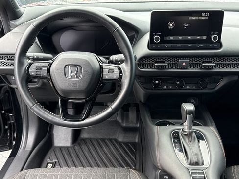 Used 2025 Honda HR-V Sport image 7