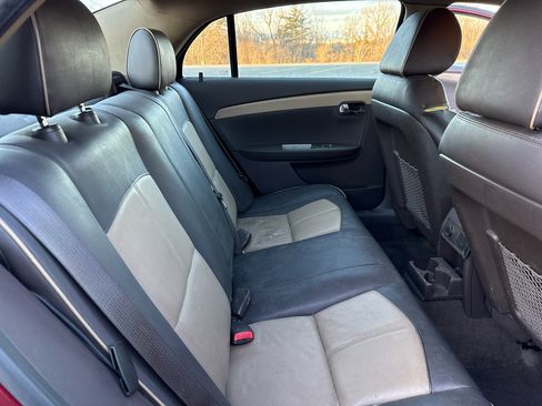 Used 2011 Chevrolet Malibu LTZ image 18