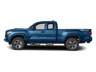 Used 2016 Toyota Tacoma video 3