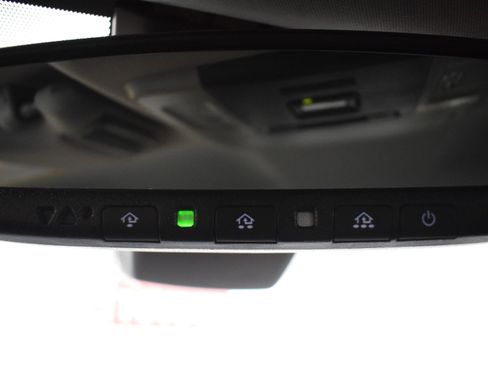 Used 2024 Toyota Camry SE w/ Convenience Package image 17