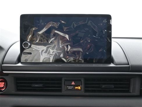 New 2025 Honda Pilot Touring image 4