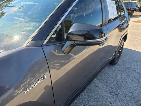 Used 2021 Toyota RAV4 XSE image 10