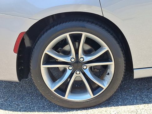 Used 2016 Dodge Charger R/T image 8