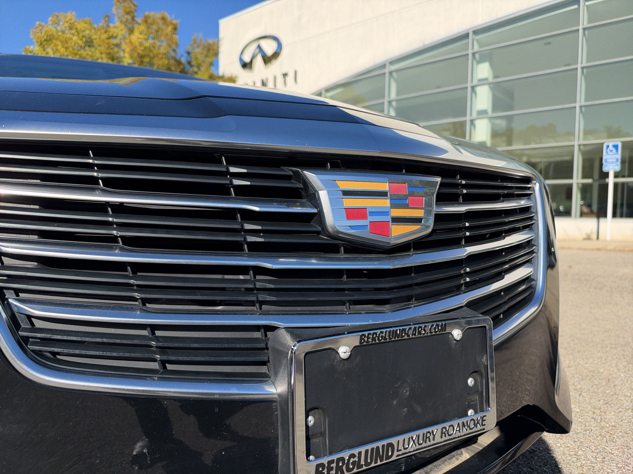 Used 2016 Cadillac CTS Luxury AWD/4WD image 4