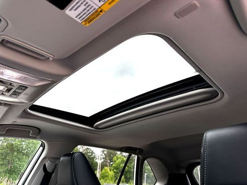 Certified 2024 Toyota RAV4 Limited AWD/4WD image 18