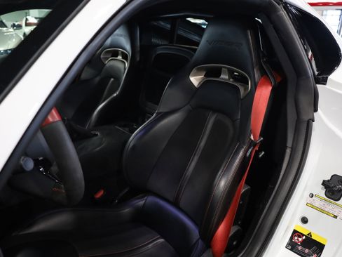 Used 2017 Dodge Viper ACR w/ Extreme Aero Package image 16