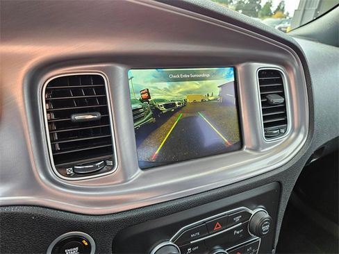Used 2023 Dodge Charger SXT image 22