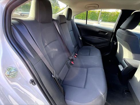 Used 2023 Toyota Corolla LE w/ Carpet Mat Package (TMS) FWD image 19