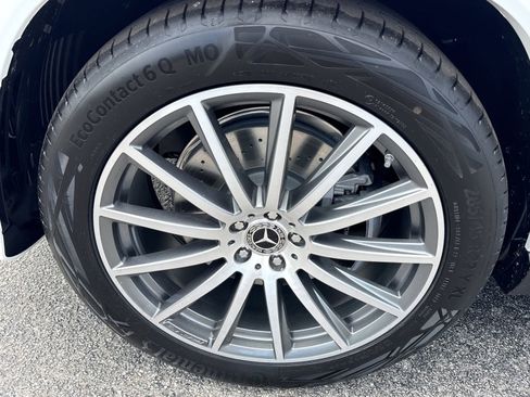 New 2026 Mercedes-Benz GLS 450 4MATIC image 9