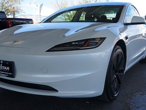 Used 2025 Tesla Model 3 RWD image 23