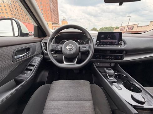 Certified 2023 Nissan Rogue SV AWD/4WD image 18
