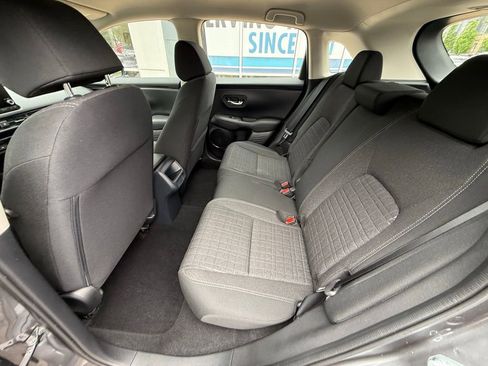 Used 2025 Honda HR-V LX image 27