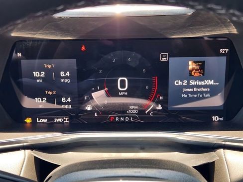 New 2025 GMC Canyon Elevation w/ Convenience Package image 12