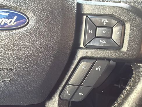 Used 2018 Ford F150 XLT w/ Equipment Group 302A Luxury image 11