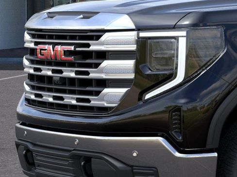 New 2026 GMC Sierra 1500 SLE w/ Preferred Package image 13