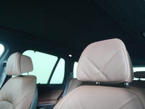 Used 2026 BMW X5 sDrive40i RWD image 11