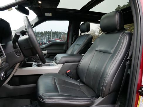 Certified 2019 Ford F150 Lariat w/ Equipment Group 502A Luxury AWD/4WD image 16
