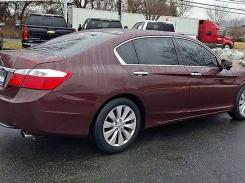Used 2015 Honda Accord EX image 8