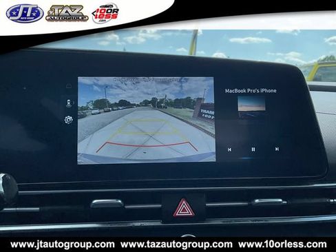 Used 2024 Hyundai Elantra SEL FWD image 16