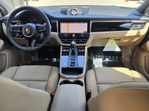 New 2026 Porsche Macan AWD/4WD image 11