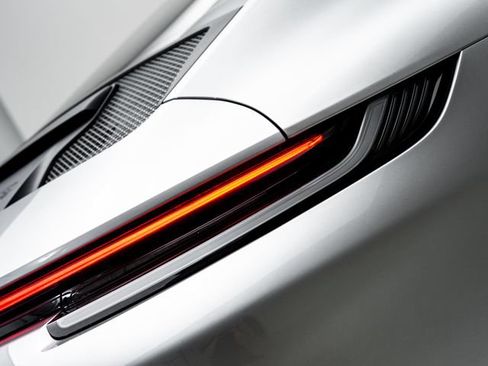 Certified 2024 Porsche 911 GT3 RWD image 38