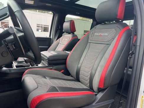 Used 2025 Ford F150 Raptor image 31