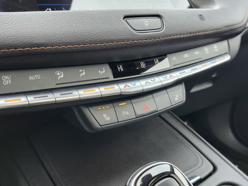 Used 2020 Cadillac XT4 Sport image 39