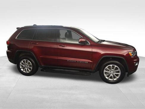 Used 2022 Jeep Grand Cherokee Laredo X image 10