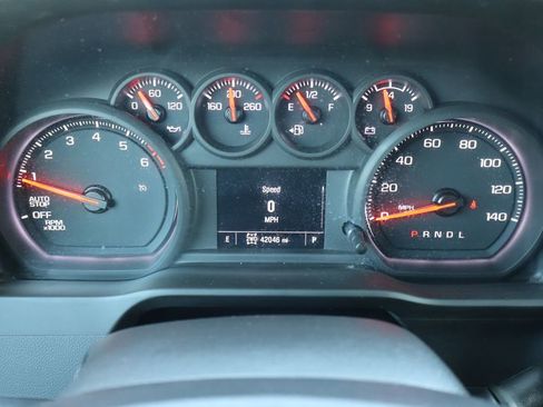 Used 2025 Chevrolet Silverado 1500 Custom Trail Boss image 28