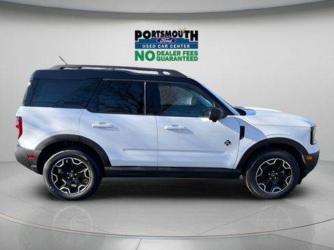 Used 2025 Ford Bronco Sport Outer Banks w/ Outer Banks Tech Package+ AWD/4WD image 6