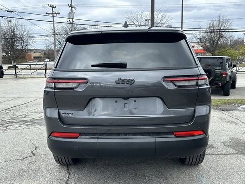 New 2025 Jeep Grand Cherokee L Limited image 7