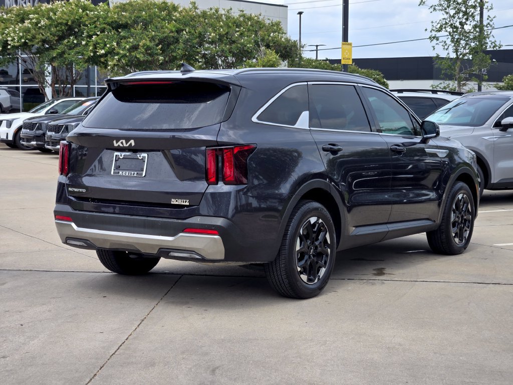 New 2026 Kia Sorento S FWD image 4