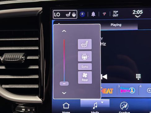 New 2027 Chrysler Pacifica Select FWD image 33