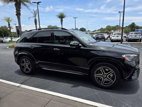 Certified 2025 Mercedes-Benz GLE 350 4MATIC image 5