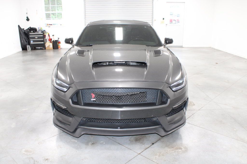Used 2017 Ford Mustang GT Premium w/ GT Performance Package RWD image 3