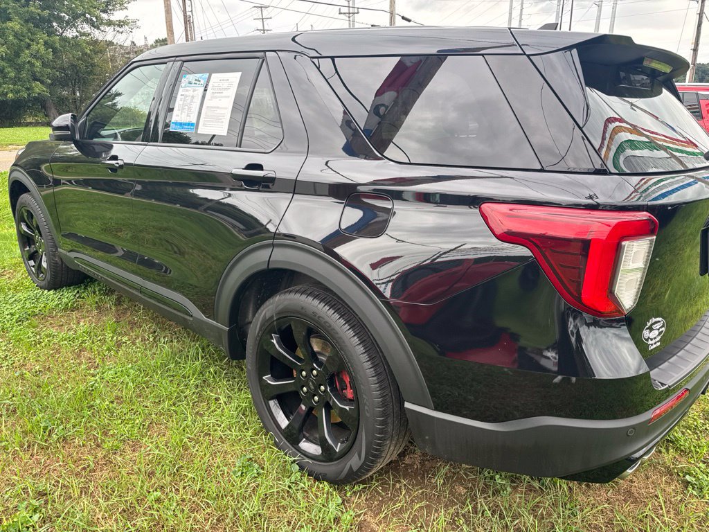 Used 2022 Ford Explorer ST w/ ST Street Pack AWD/4WD image 6