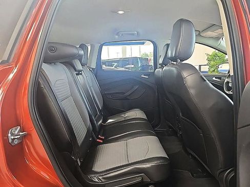 Used 2019 Ford Escape SE AWD/4WD image 33