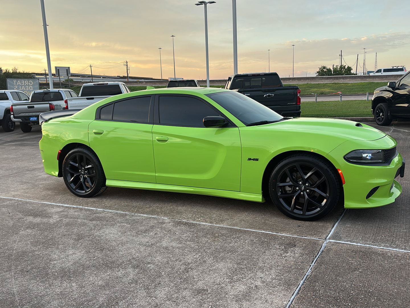 Used 2023 Dodge Charger R/T w/ Blacktop Package RWD image 8