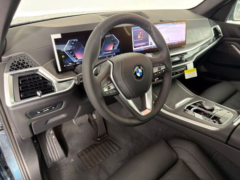 Used 2026 BMW X5 sDrive40i w/ Parking Assistance Package RWD image 4