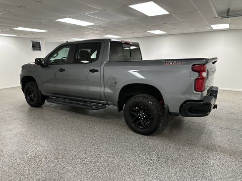 Used 2021 Chevrolet Silverado 1500 LT Trail Boss w/ Convenience Package II AWD/4WD image 6