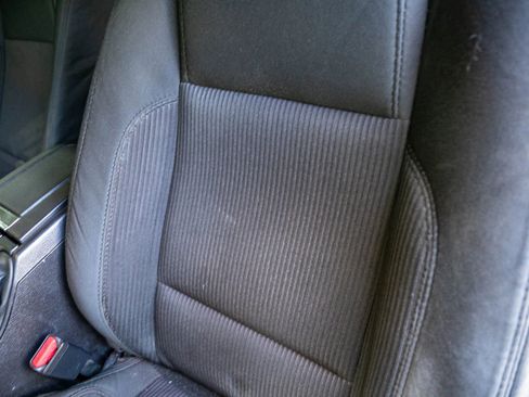 Used 2013 Ford Mustang Coupe image 34