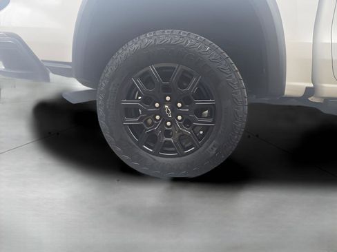 Used 2023 Chevrolet Colorado Trail Boss w/ Advanced Trailering Package image 23