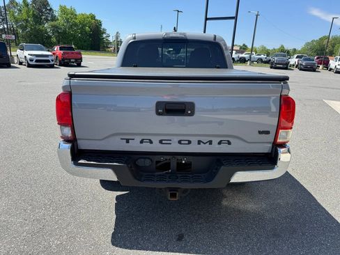Used 2021 Toyota Tacoma SR5 image 7