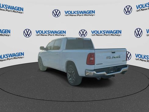 Used 2025 RAM 1500 Laramie AWD/4WD image 6